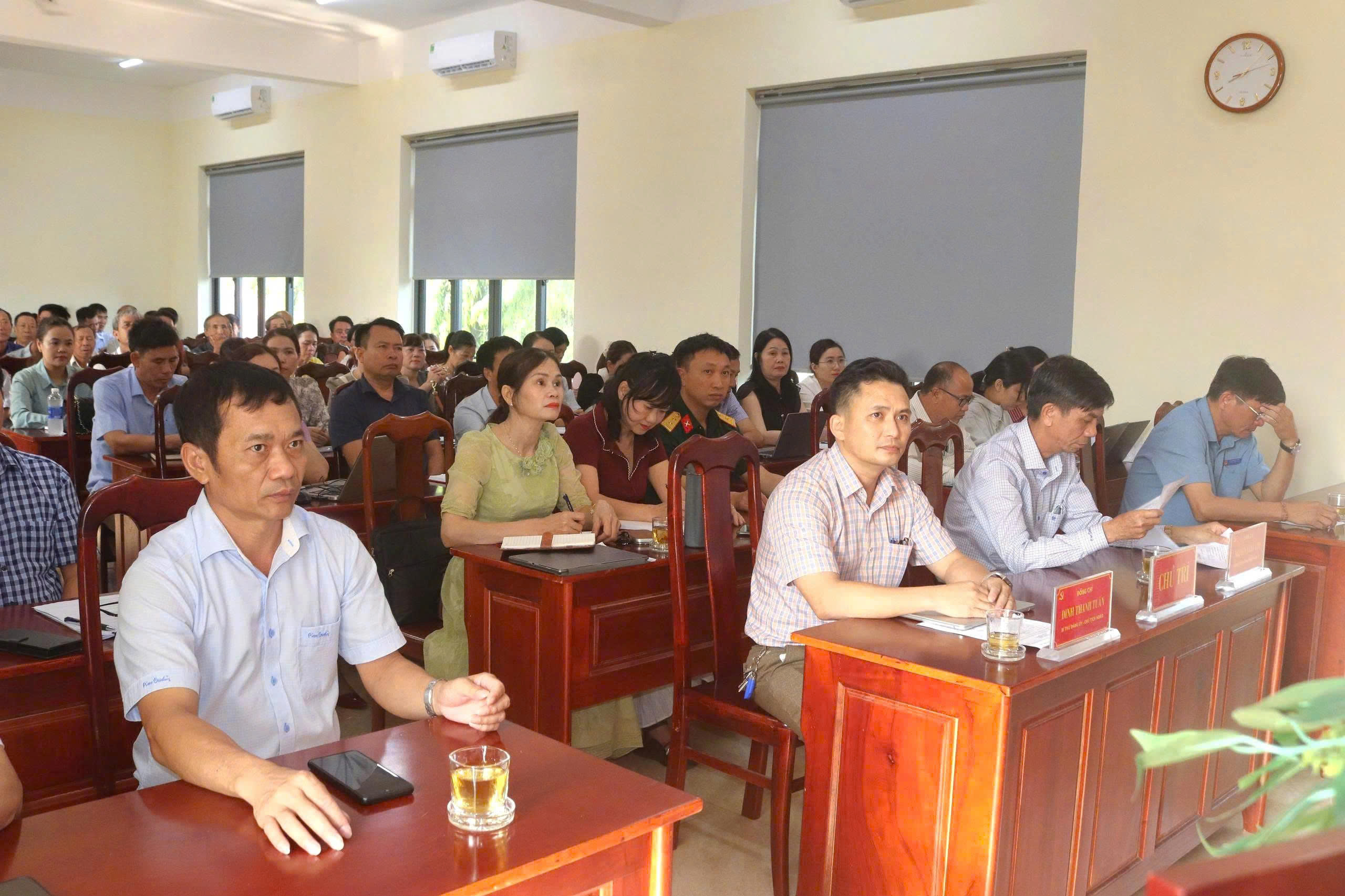 350eddcf63bae2e4bbab3